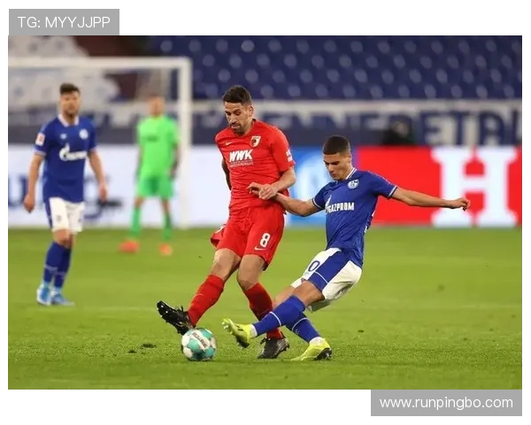 压制中卫，对比上赛季波格巴本赛季更多直塞创造机会